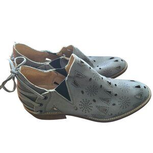 Anthropologie Musse & Cloud Anisse Laser Cut Leather Gray Ankle Boot Size 9